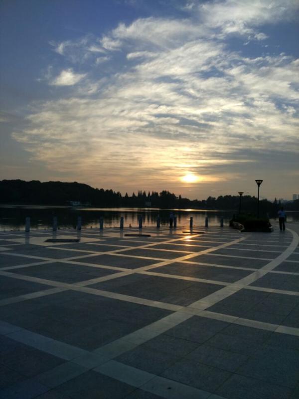 背景 壁纸 风景 天空 桌面 600_800 竖版 竖屏 手机_风景520 背景 壁纸 风景 天空 桌面 600_800 竖版 竖屏 手机