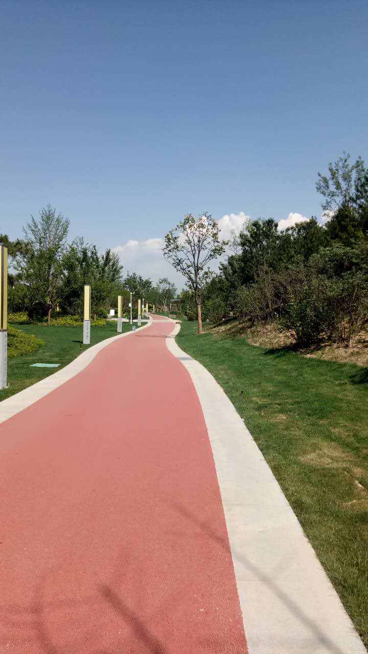 渭南市临渭区人民公园健走场地