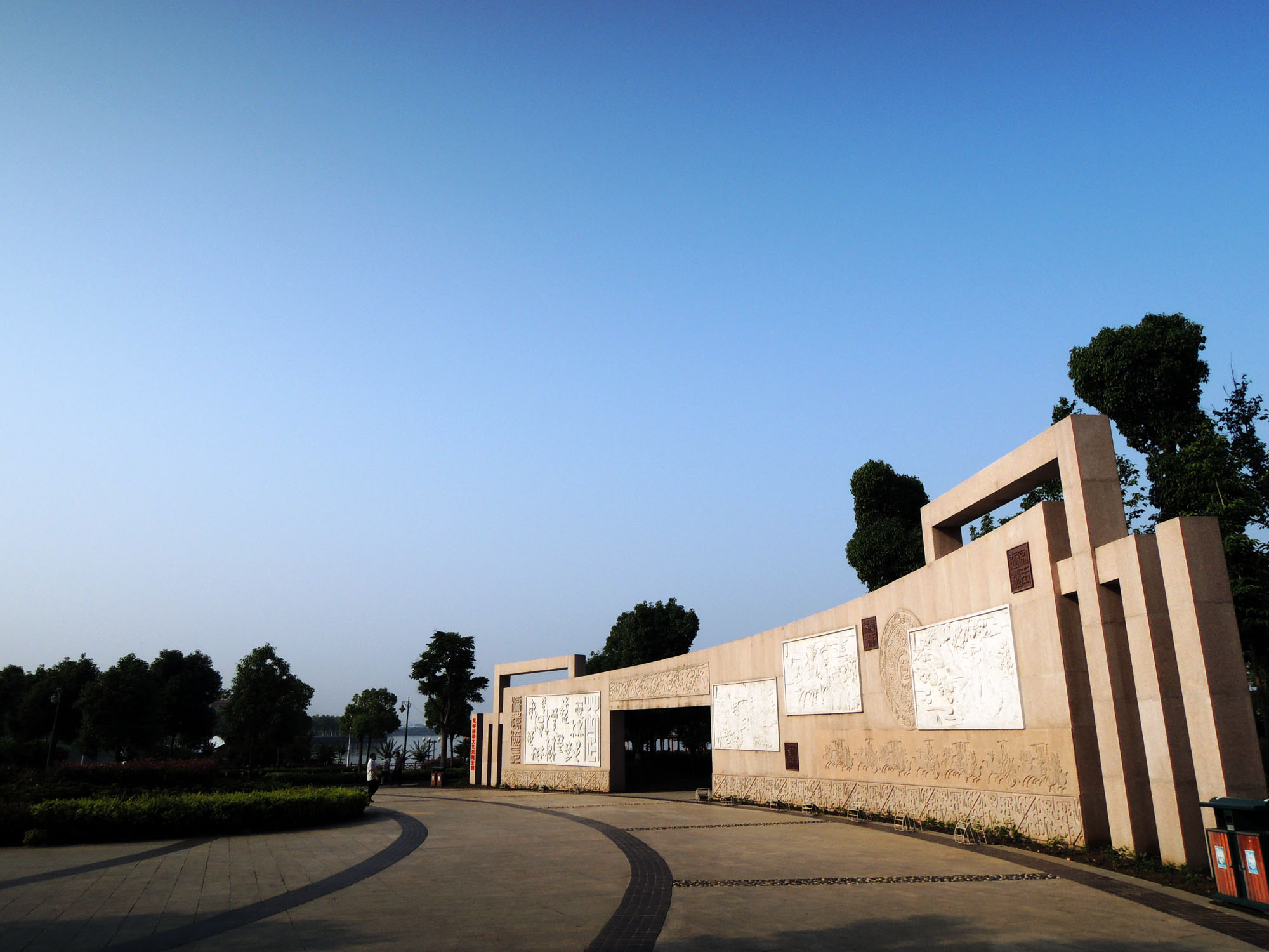 宜城市鲤鱼湖环湖步道之二:楚都公园