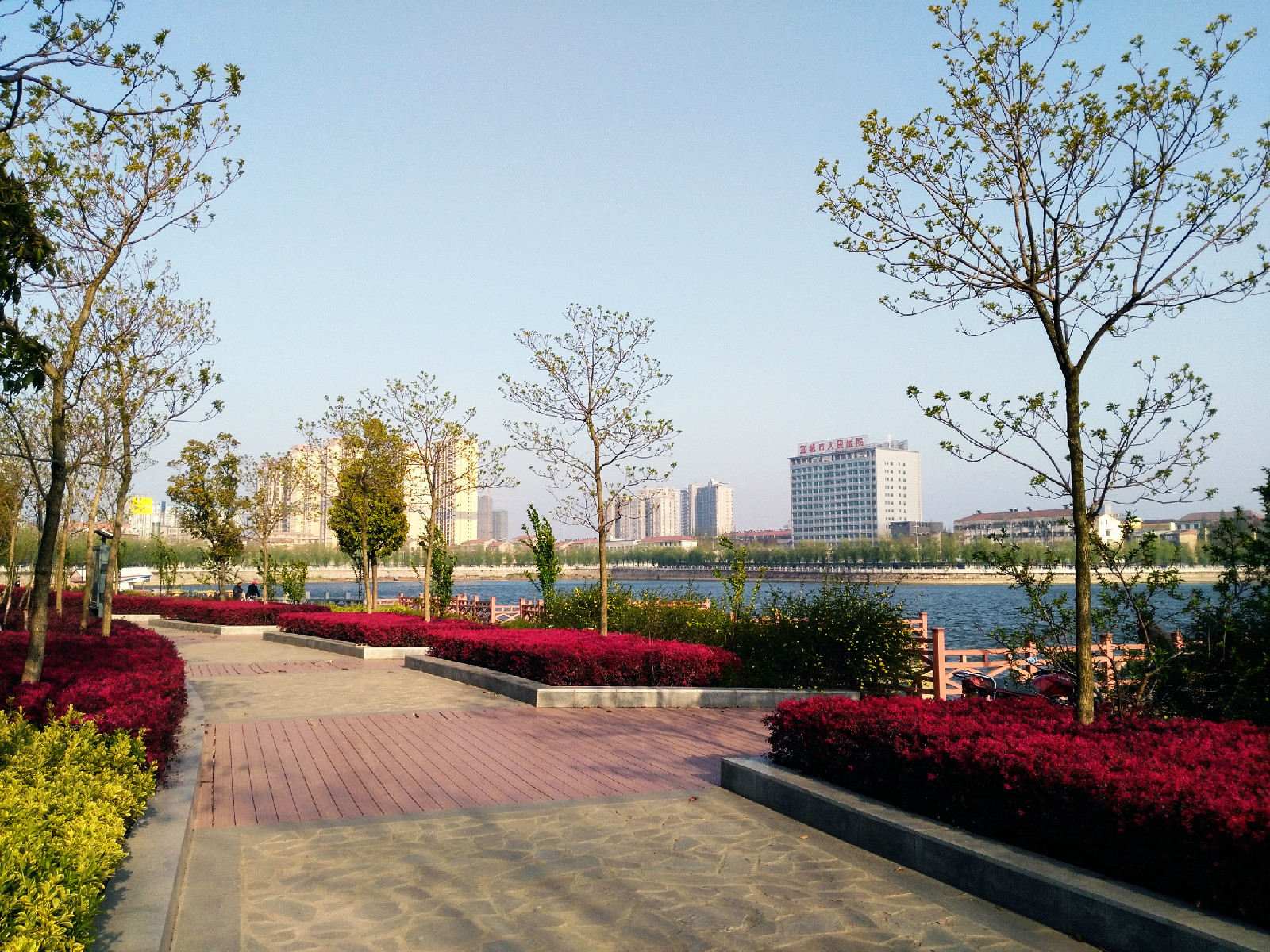 宜城市鲤鱼湖环湖步道之二:楚都公园